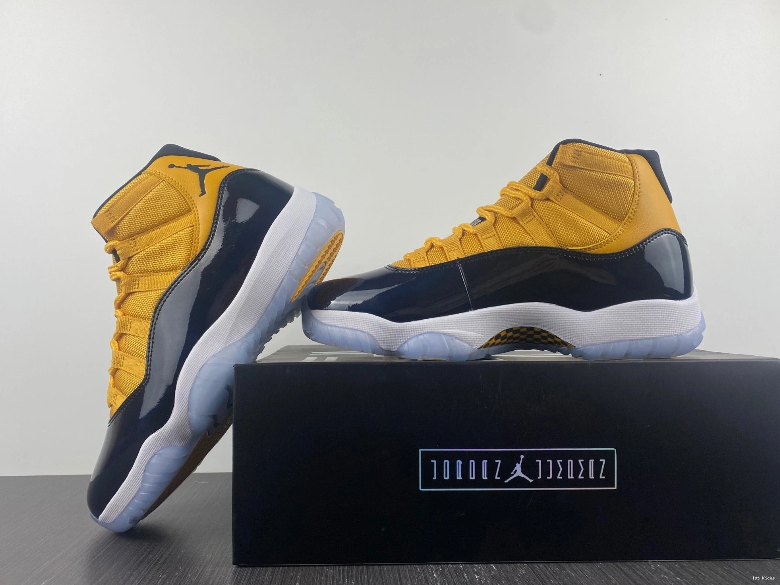Yellow CT8012-118 Jordan 11 White Air Retro Black 0908